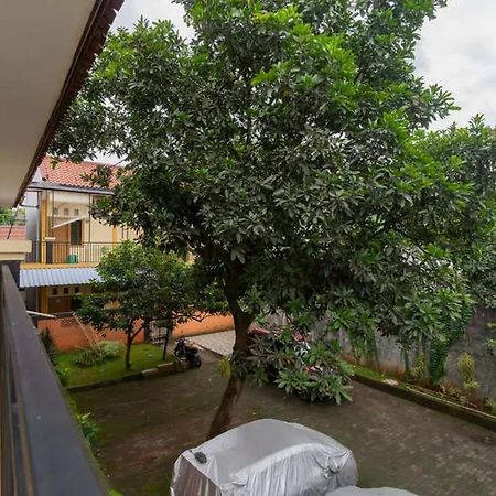 Hotel Kostawira Syariah Bintaro Mitra Reddoorz Mencil Exteriér fotografie